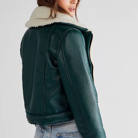 Levis Sherpa Crop Moto Jacket Size Small - Picture 2 of 3